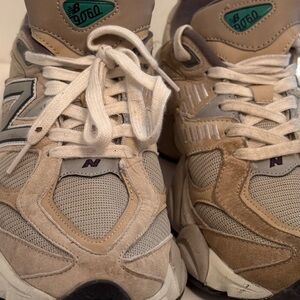 New Balance 9060 Sneakers in Incense Raincloud Arid Stone